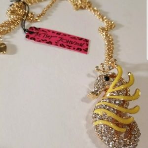 NWT Betsey Johnson Sea Horse Necklace!! New